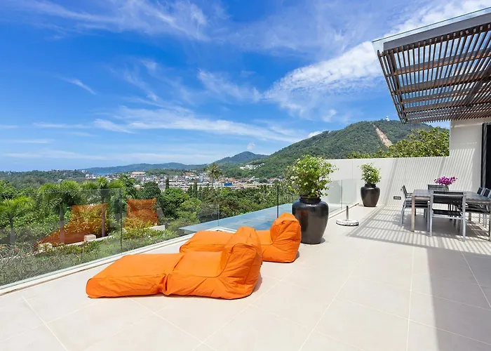 2Br Luxury Residence, Scenic View, 5Min To Kata Beach, The Heights C3